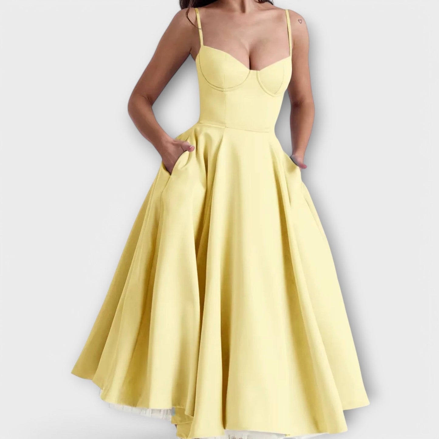 Mélie – Vestido de verano ligero con detalle de corsé