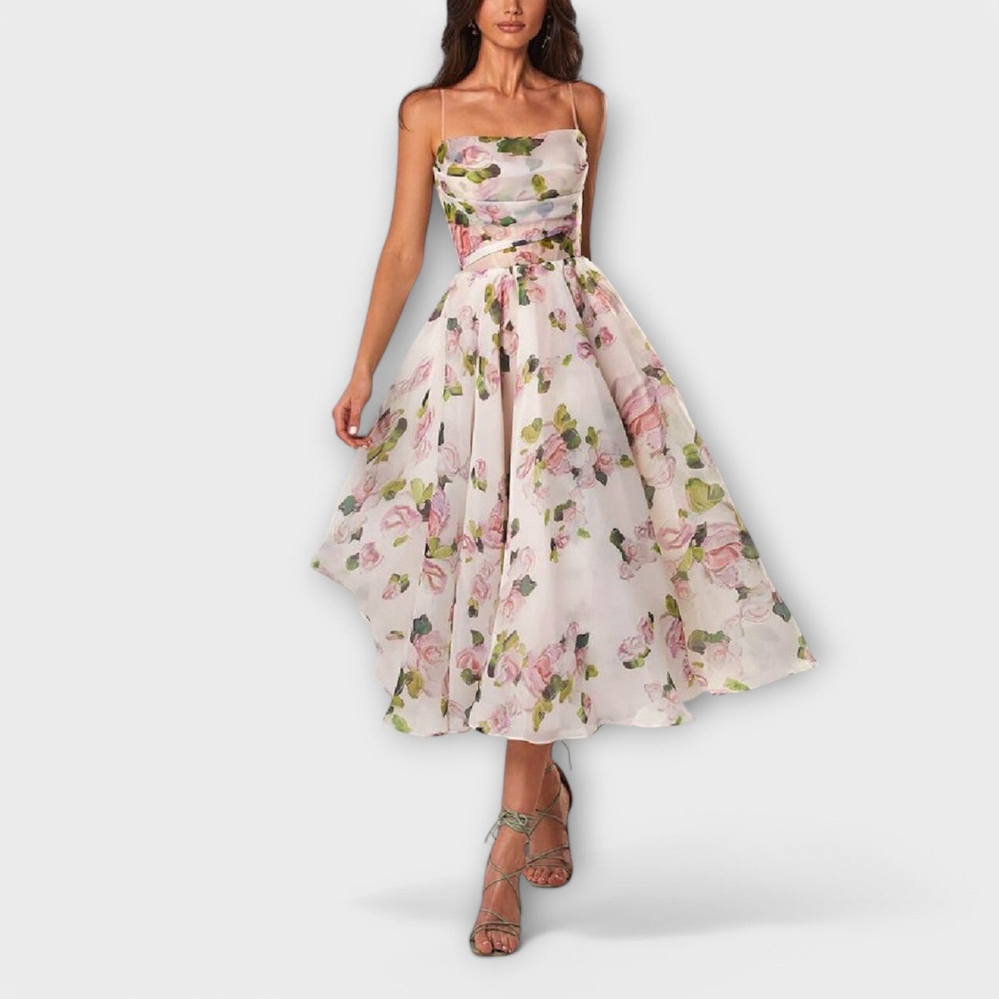 Elegante vestido midi de gasa