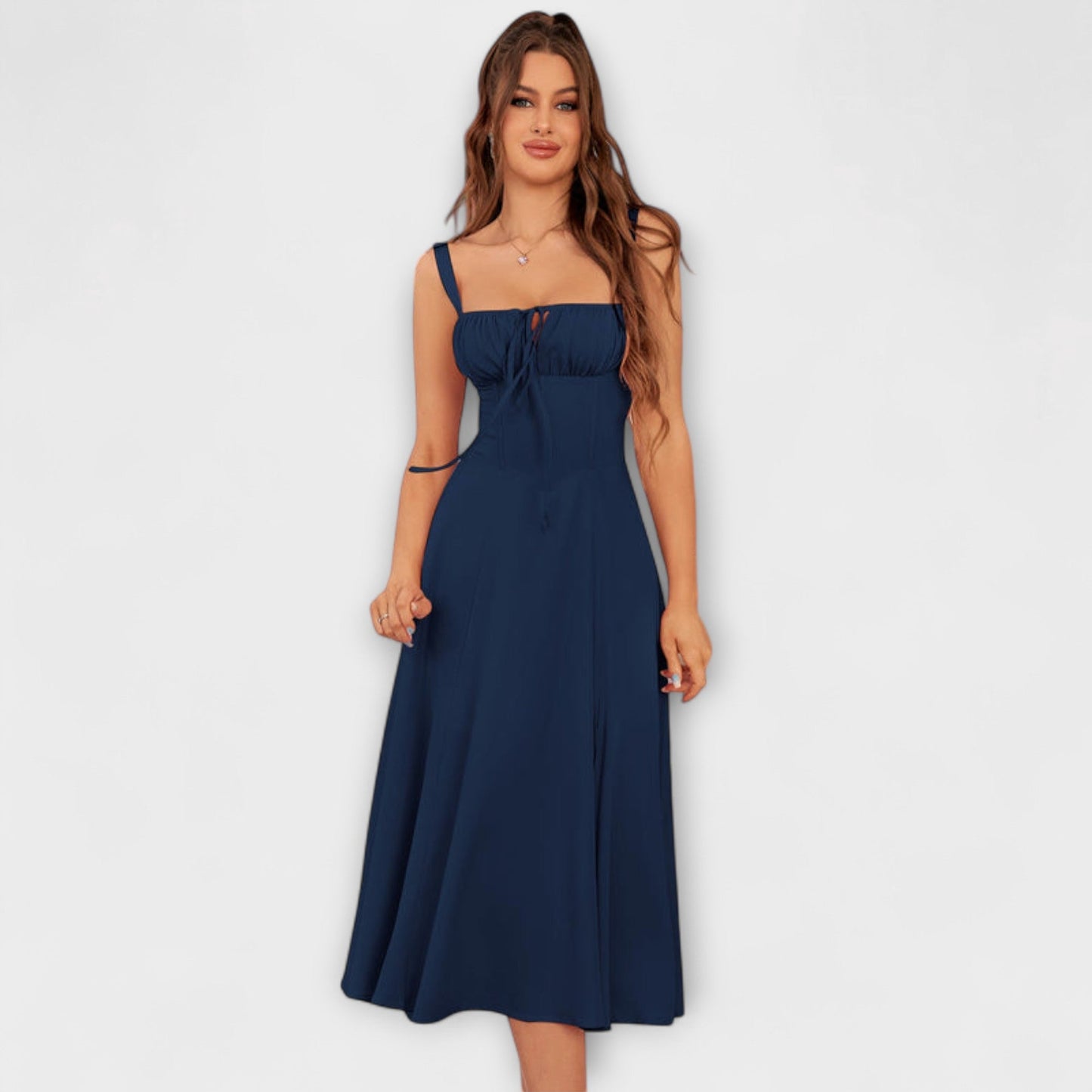 Esperanza - Vestido con detalle de abertura